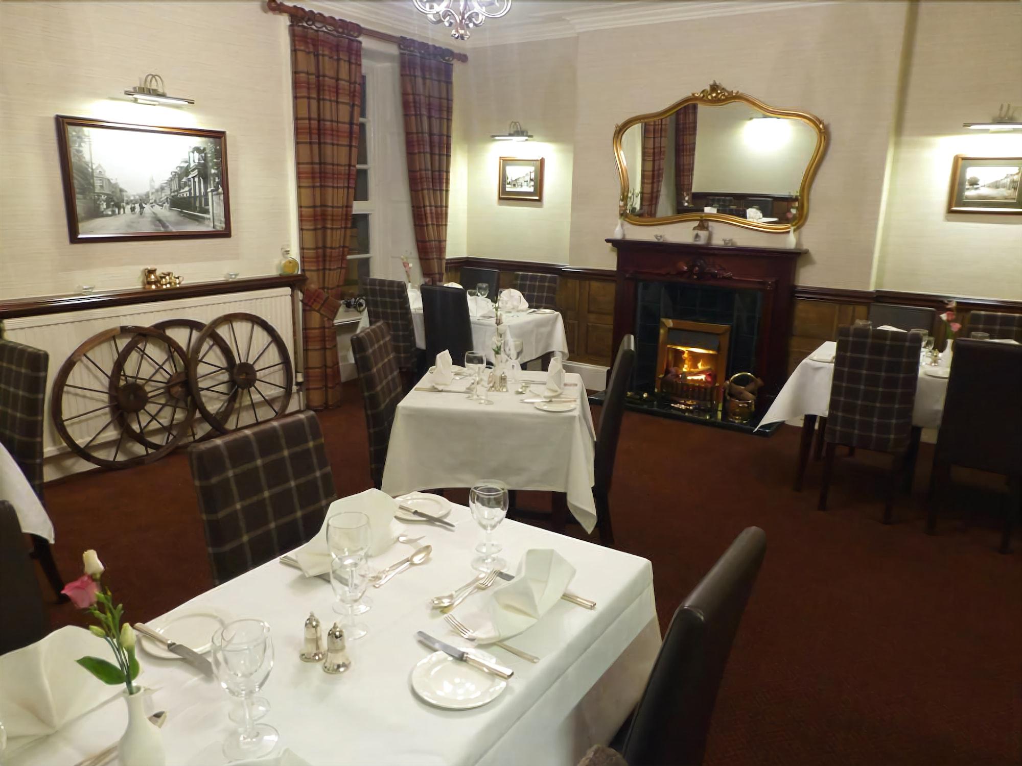 Burnett Arms Hotel バンチョリー エクステリア 写真